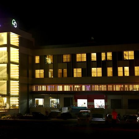 Hotel Preeti Executive Satara Εξωτερικό φωτογραφία