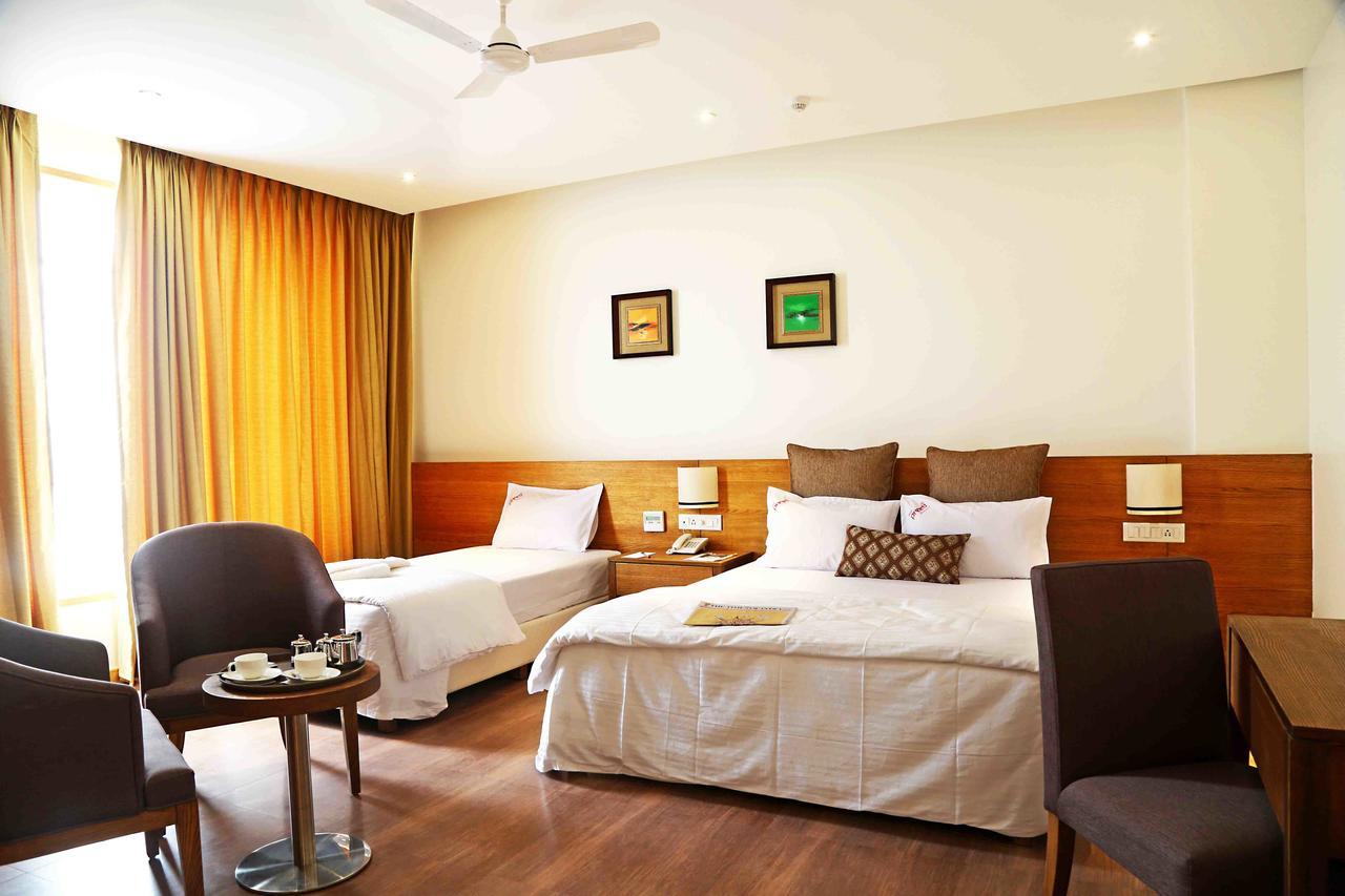 Hotel Preeti Executive Satara Εξωτερικό φωτογραφία